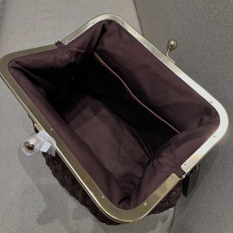 Hand-Woven Kisslock Frame Shou - Luxury Bags Vintage recension och pris